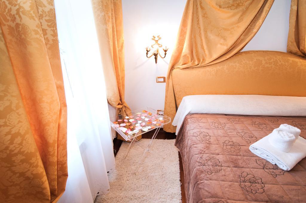Ferienwohnung Casa Albrizzi Venedig Exterior foto
